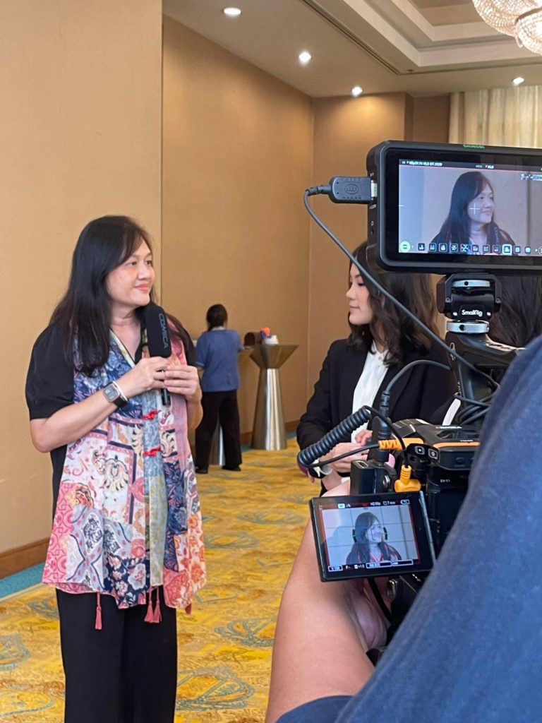 The Chiang Mai Education Fair 2025, held on Saturday, 4 October 2025, successfully brought together educators, students, and innovators to explore the future of learning. The event highlighted the transformative power of the Singapore–UK Curriculum, known worldwide for nurturing excellence, critical thinking, and global citizenship.